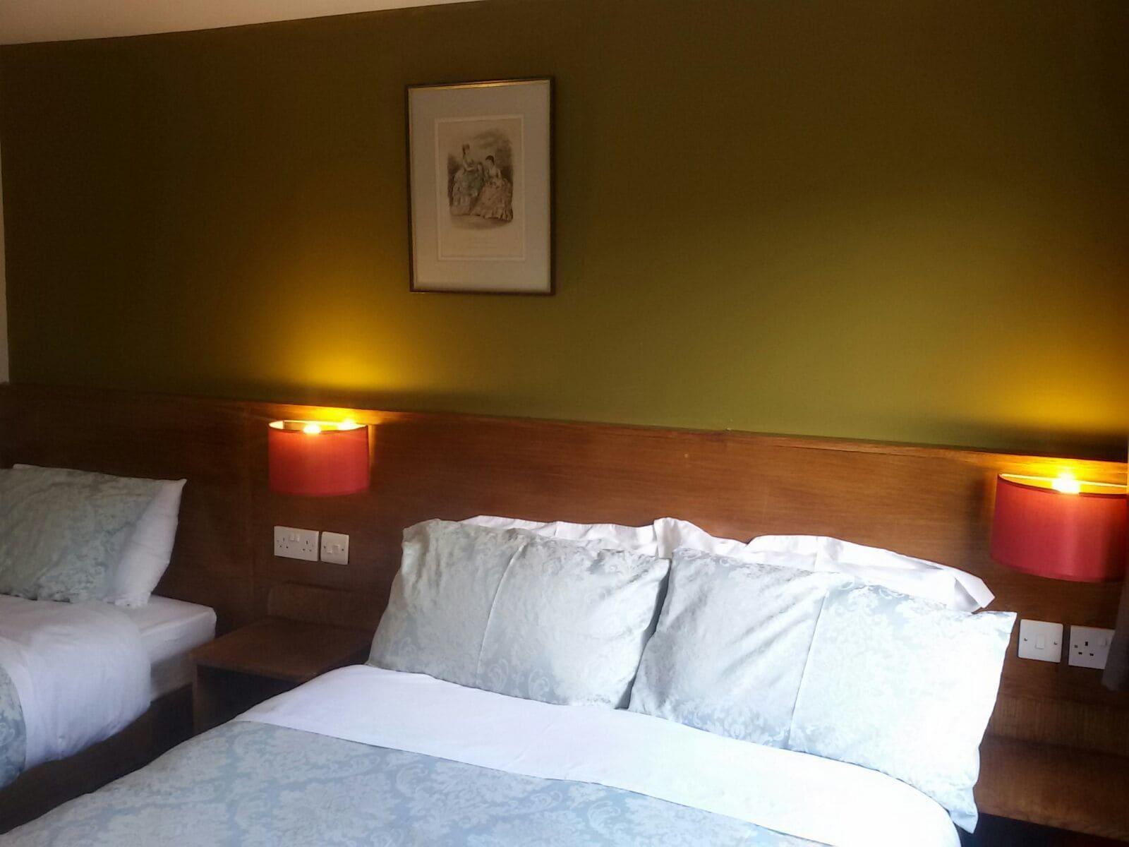 Crosshill House Hotel Глазгоу Екстериор снимка