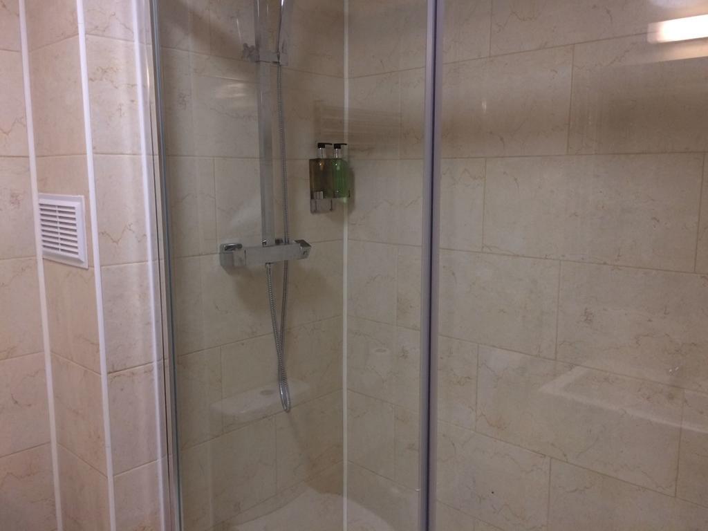 Crosshill House Hotel Глазгоу Екстериор снимка